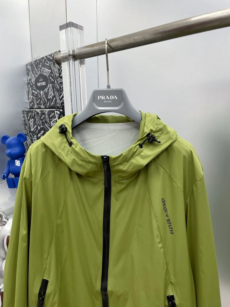 Packable Armani Outwear 96140