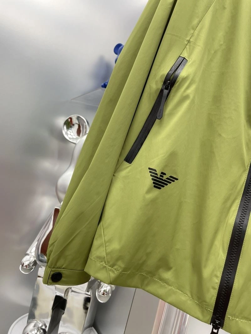 Packable Armani Outwear 96140