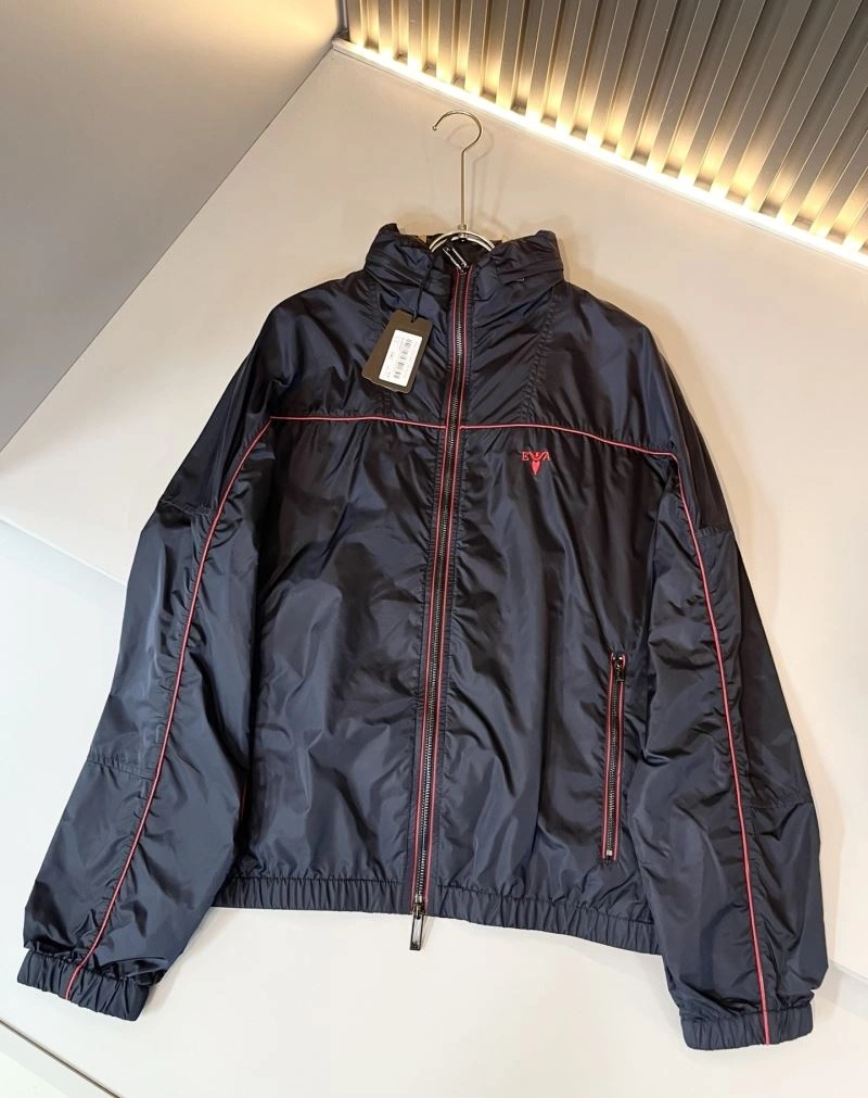 Armani Outwear Practical 96012