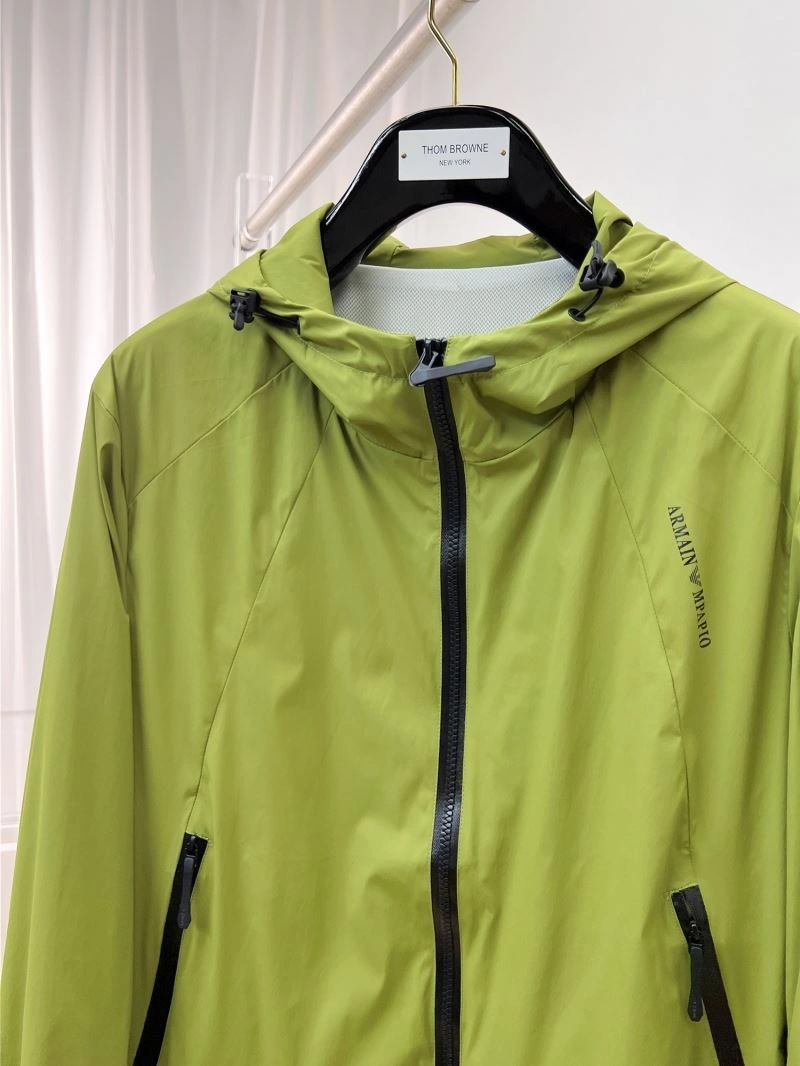 Vibrant Armani Outwear 96030