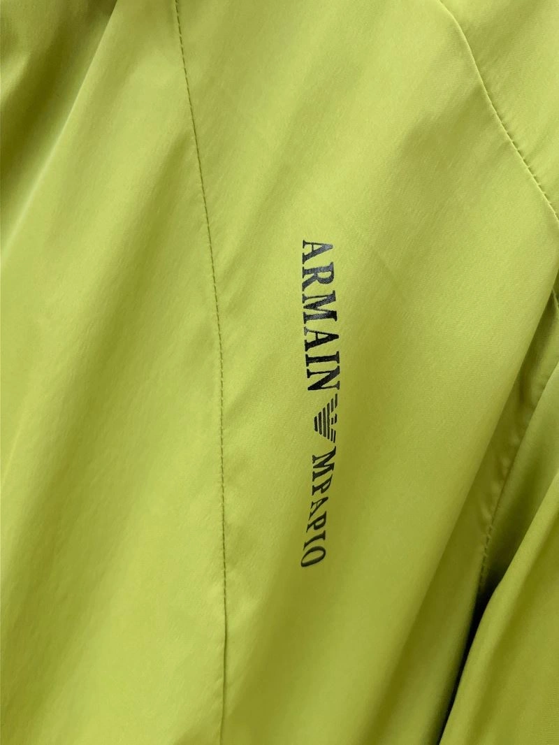 Vibrant Armani Outwear 96030