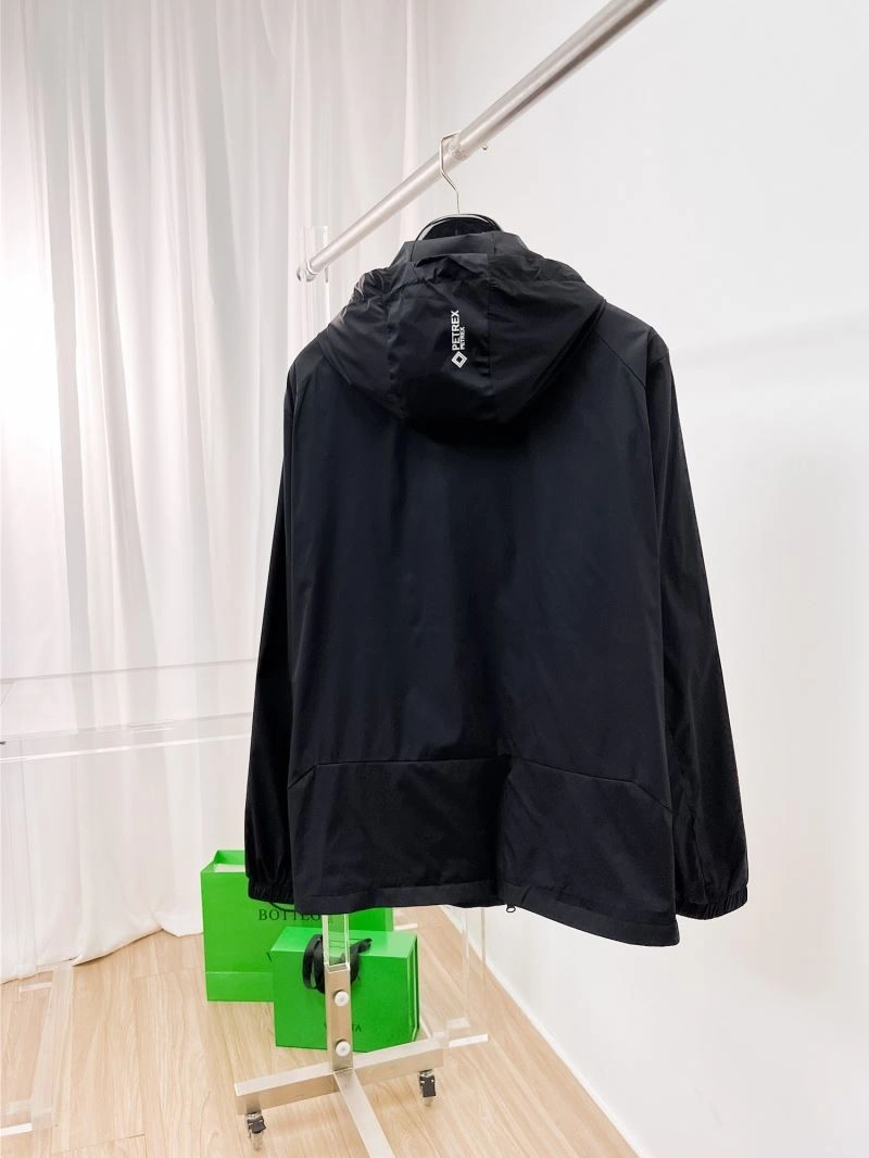 WeatherProof Armani Outwear 96064