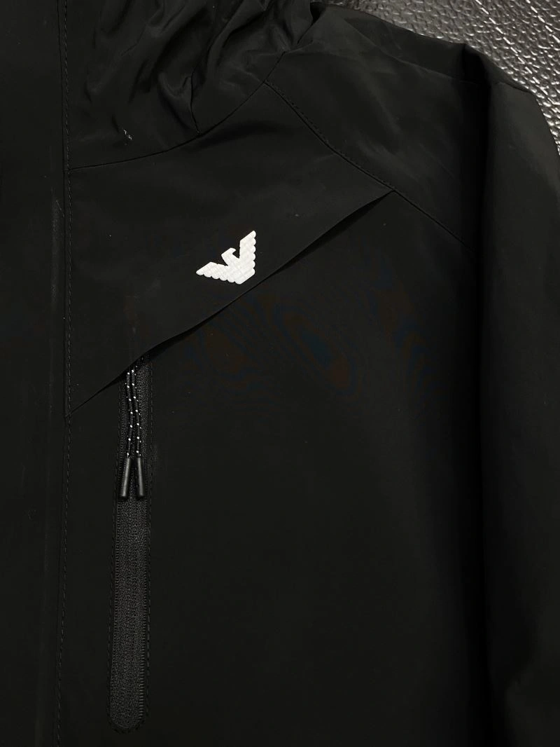 Armani Outwear Effortless 95824