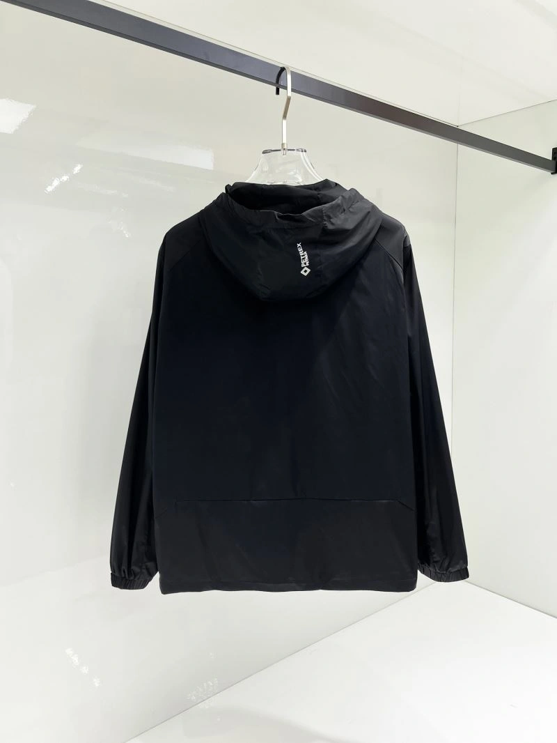Armani Outwear Contemporary 95629