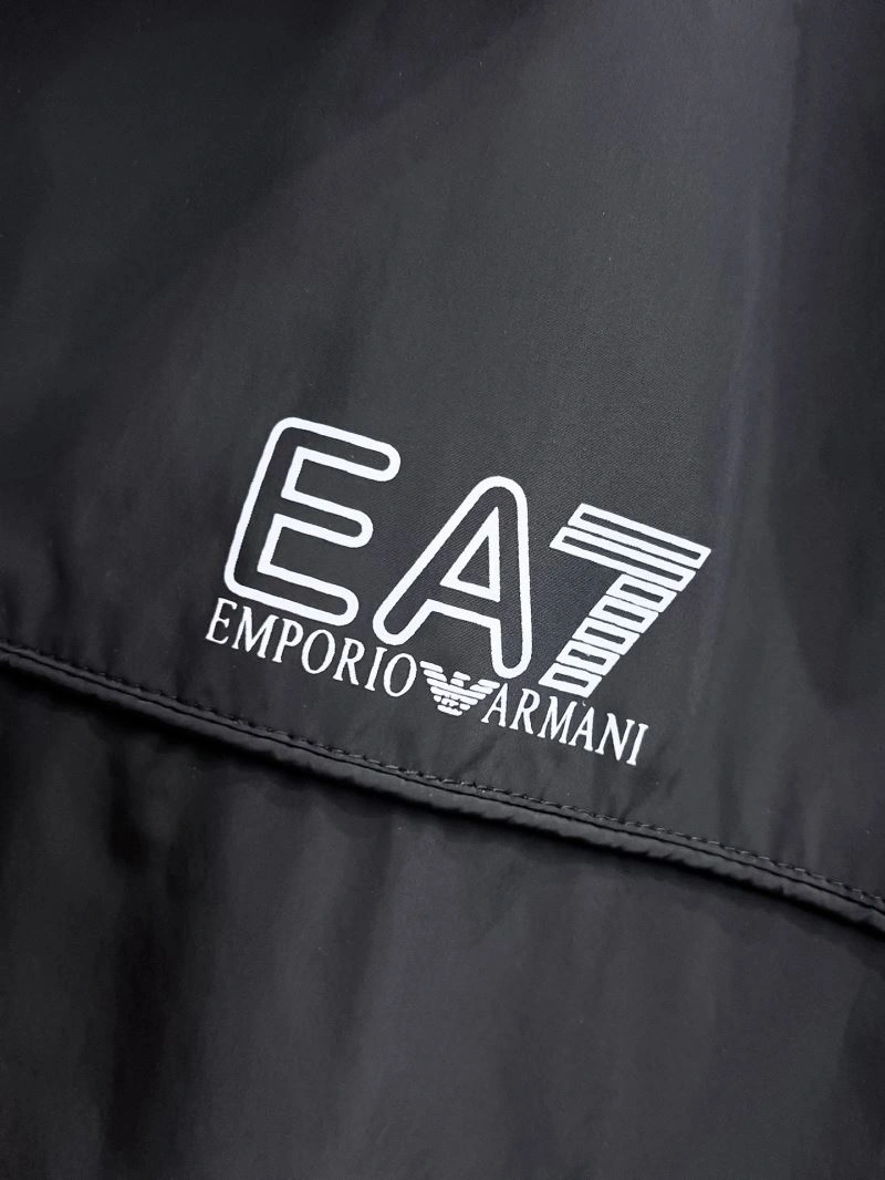 Armani Outwear Elegant 95632
