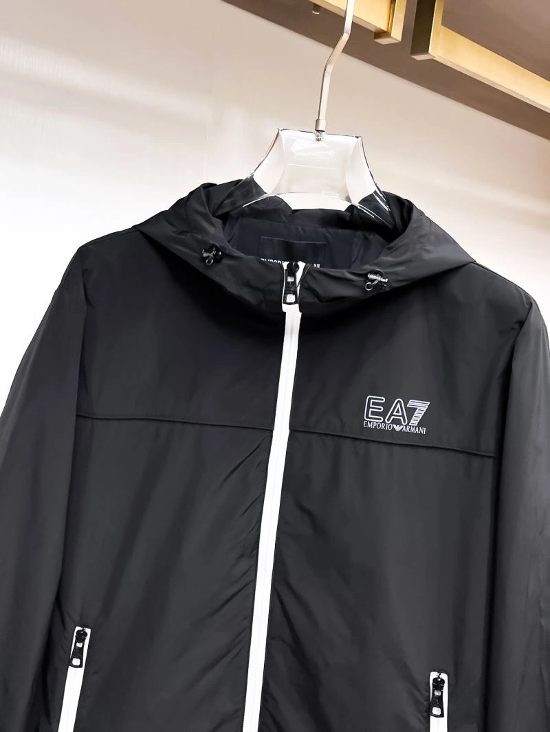 Armani Outwear Elegant 95632