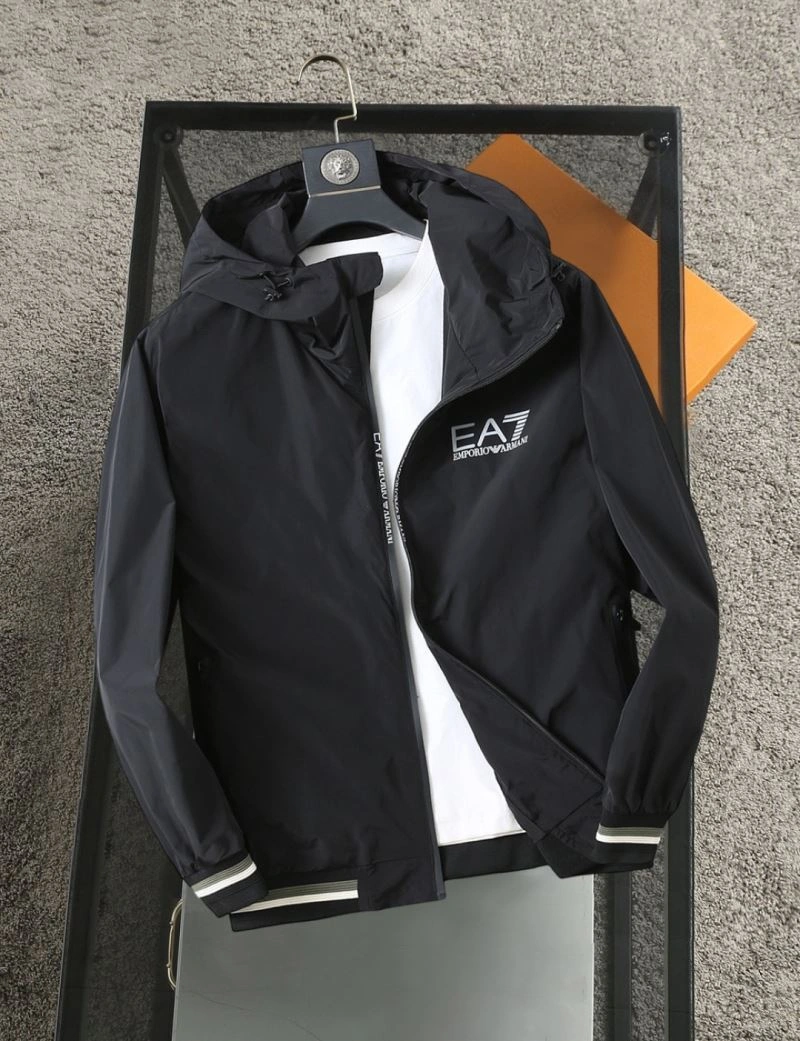 Lightweight Armani Outwear 95548