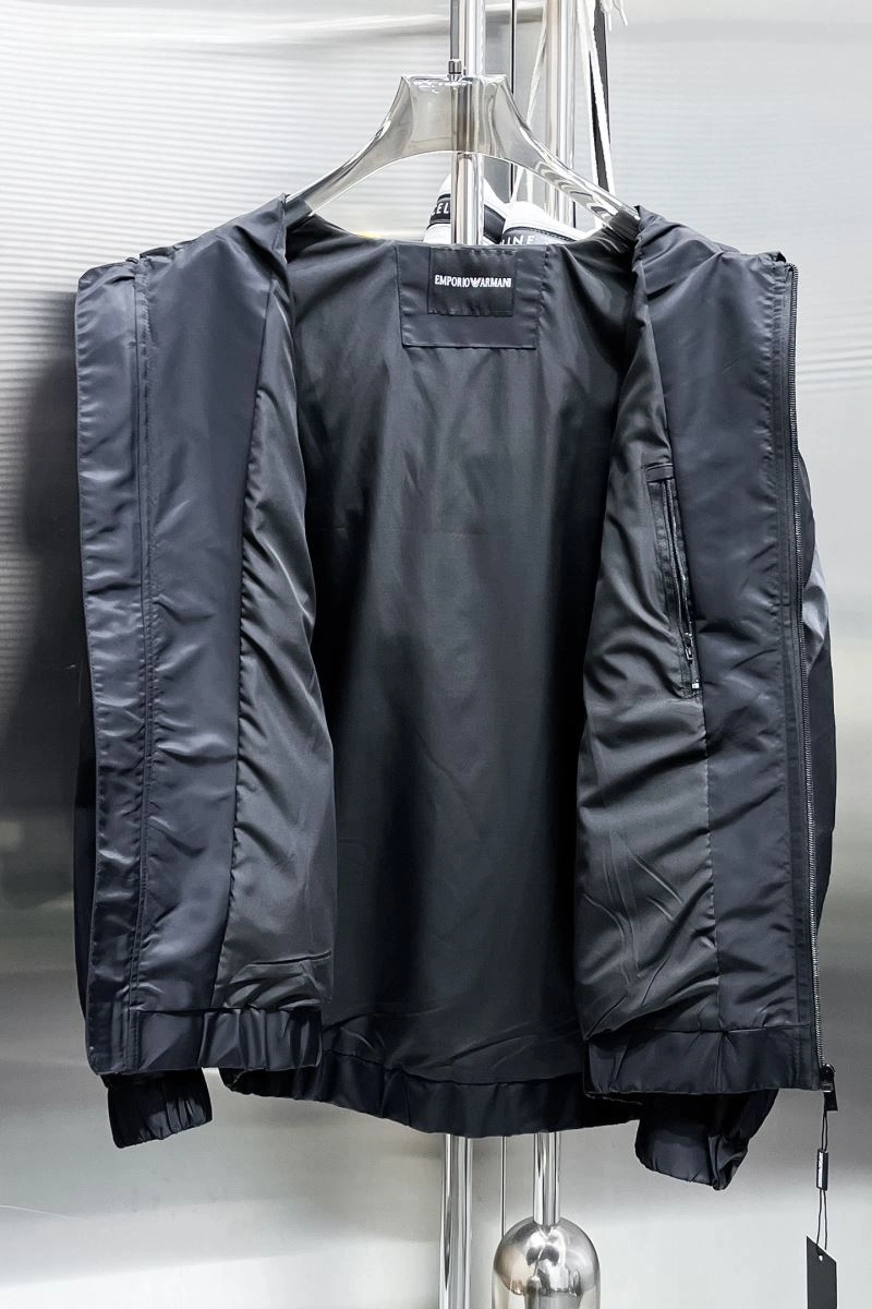 Sleek Armani Outwear 95530