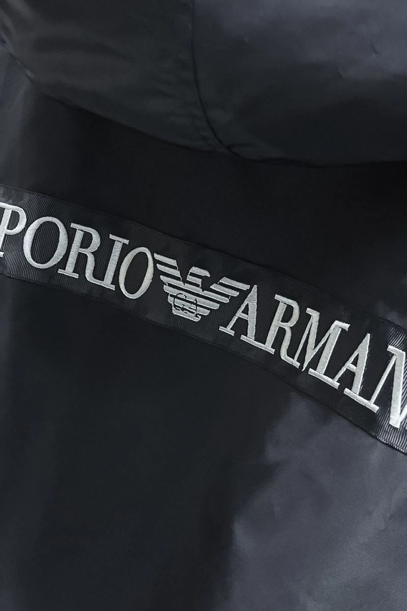 Sleek Armani Outwear 95530