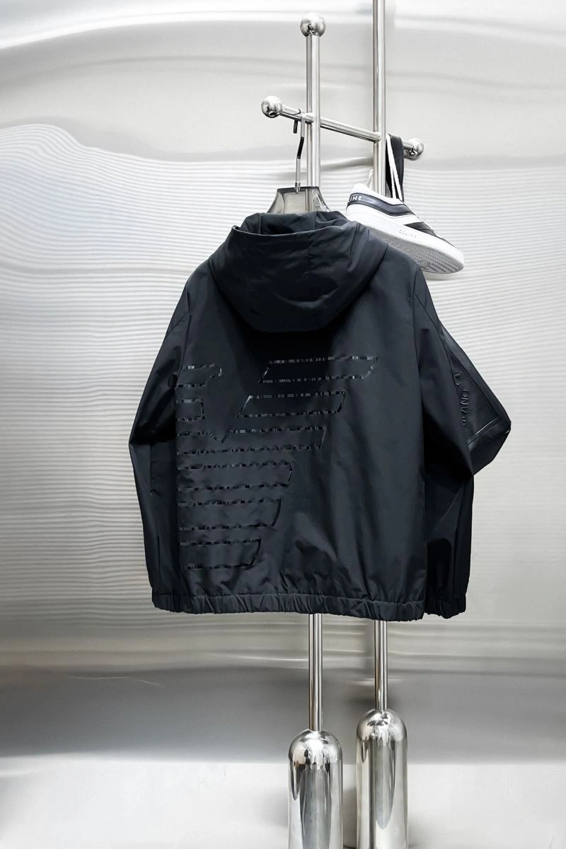 Durable Armani Outwear 95533