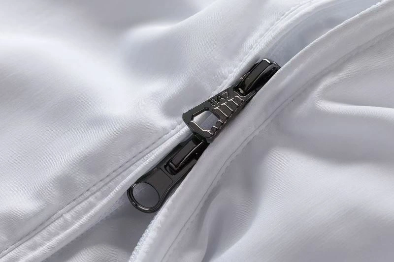 Supportive Armani Outwear 95529