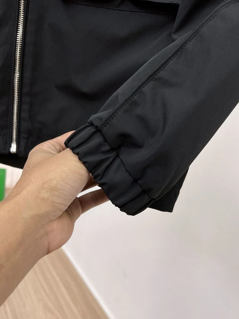 Functional Armani Outwear 95544