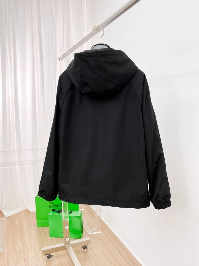 Functional Armani Outwear 95544
