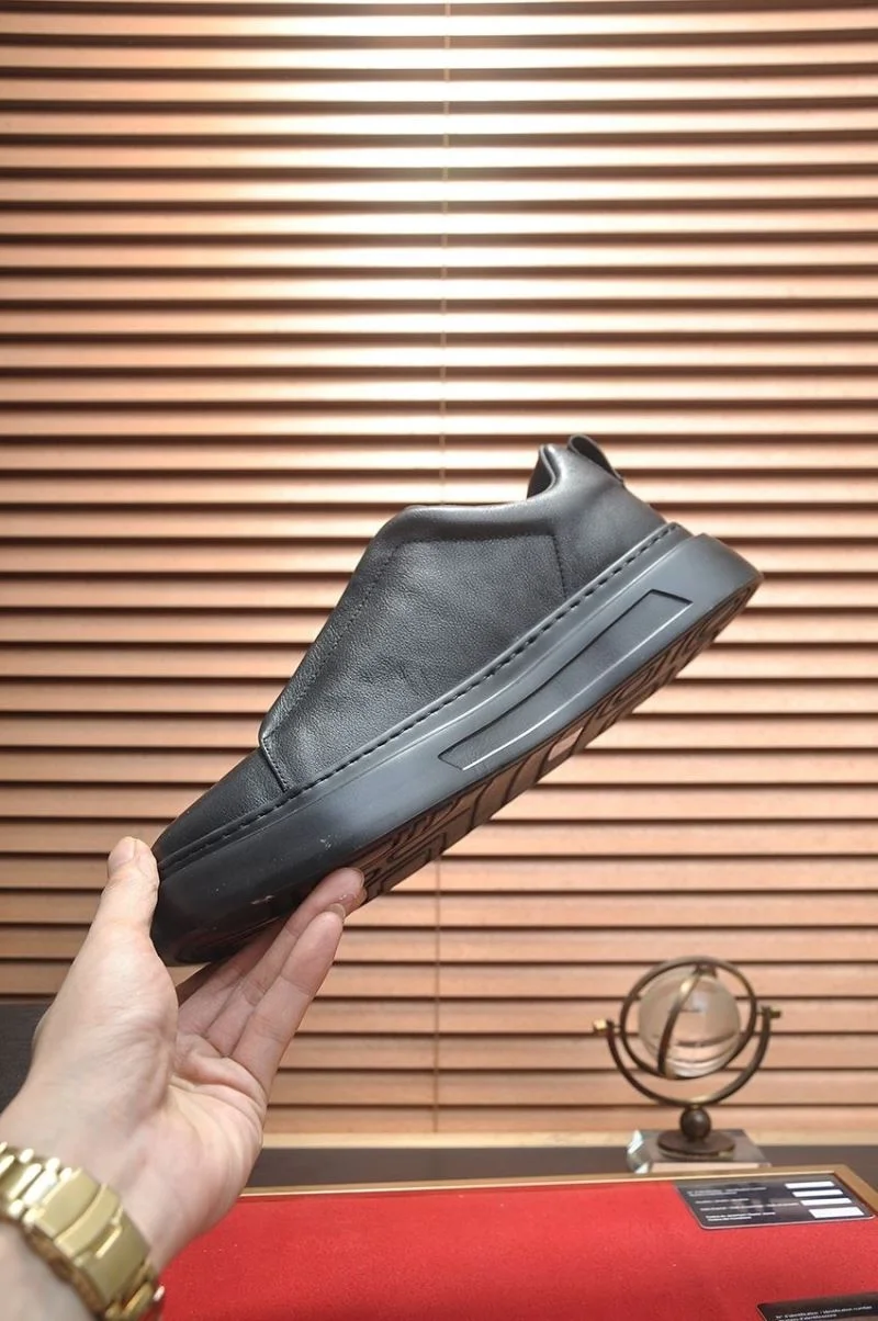 Vibrant Armani Shoes 15272