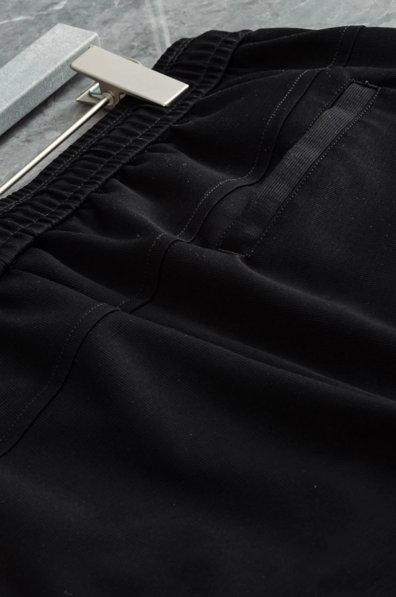Lightweight Armani Short Pants 95619