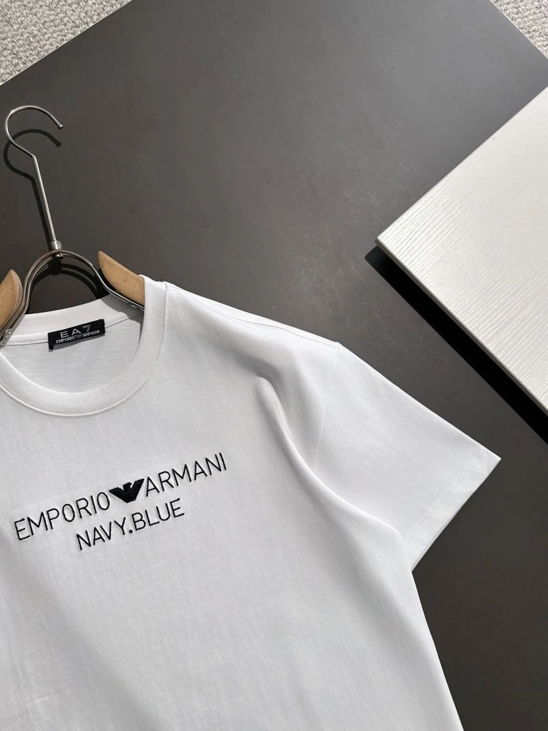 Contemporary Armani T-Shirts 96208