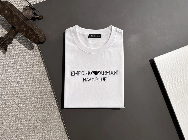 Contemporary Armani T-Shirts 96208