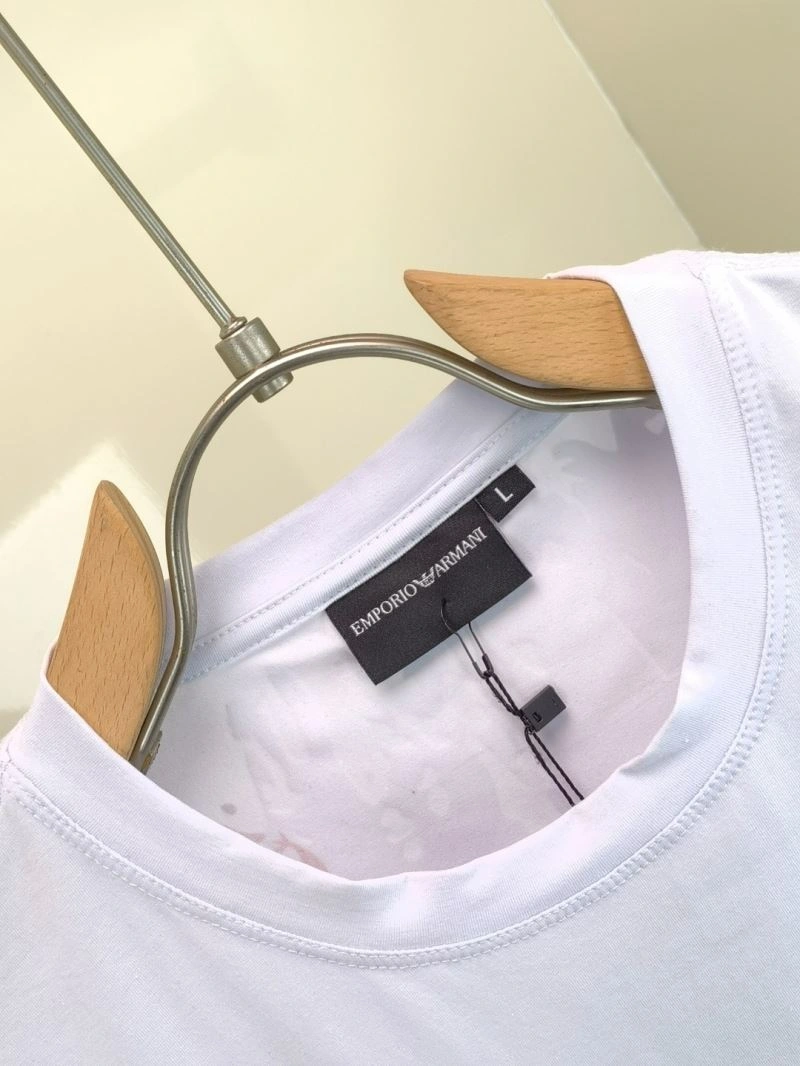 Flexible Armani T-Shirts 96085