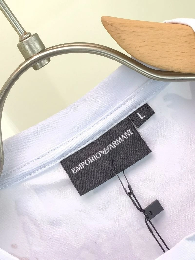 Flexible Armani T-Shirts 96085