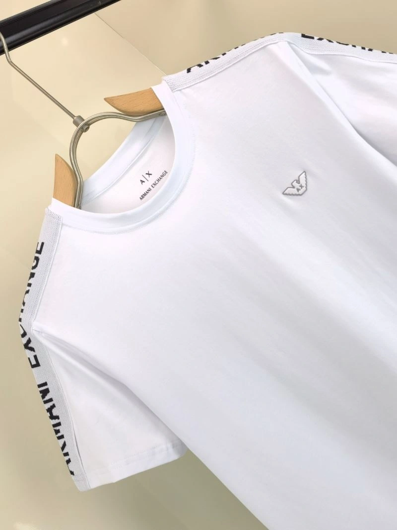 Snug Armani T-Shirts 96081