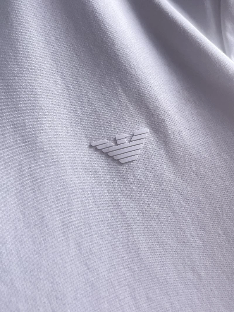 Unisex Armani T-Shirts 95931