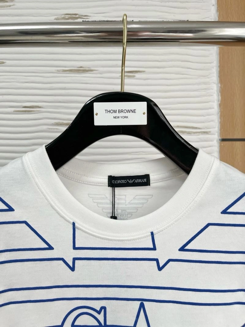 Armani T-Shirts Unisex 95790