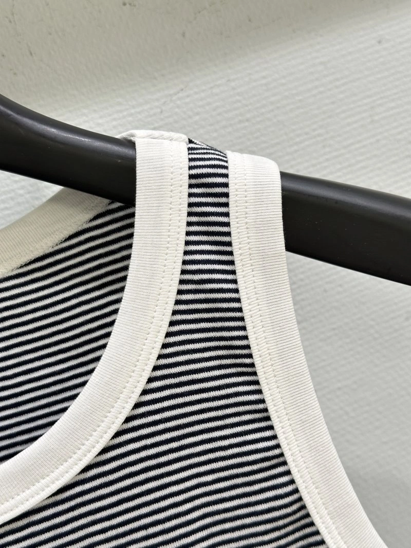 Armani Vest TechFriendly 95384