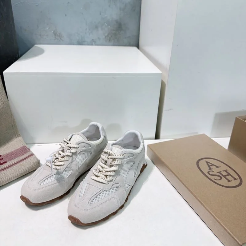 Resilient Ash Shoes 12987