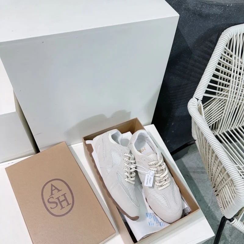 Resilient Ash Shoes 12987