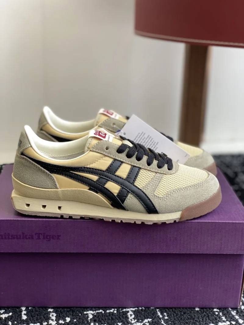 Asics Shoes Lightweight 6861