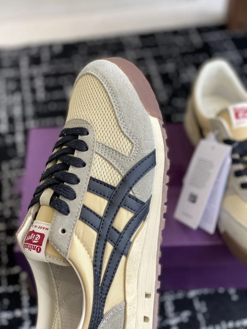 Asics Shoes Lightweight 6861