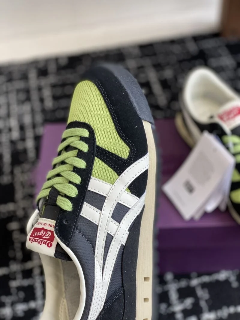 ComfortFit Asics Shoes 6865