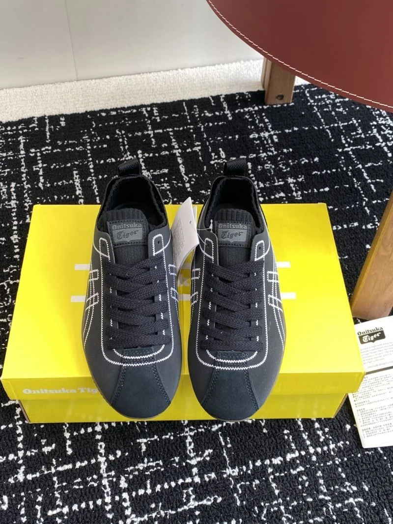 Asics Shoes Casual 6896