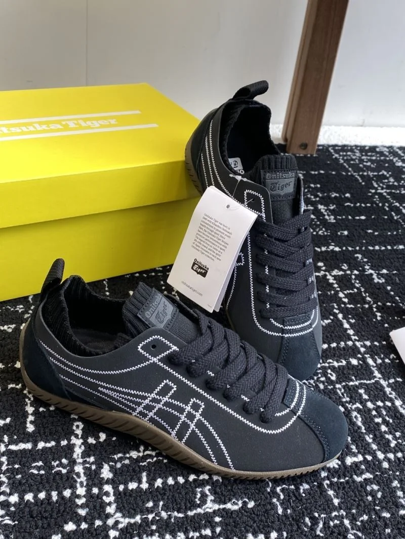 Asics Shoes Casual 6896