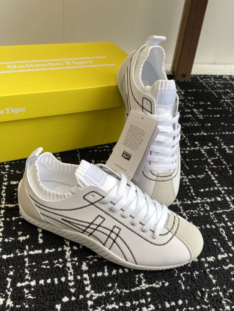 Efficient Asics Shoes 6894