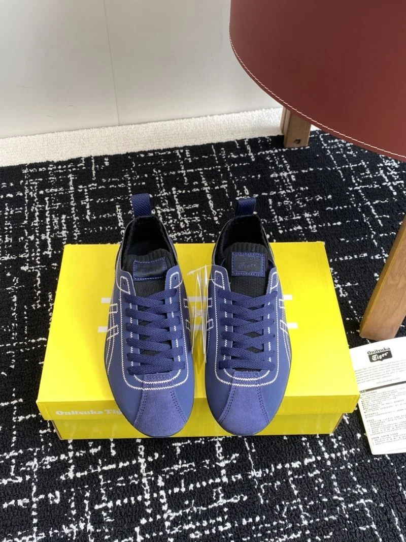 Supportive Asics Shoes 6872