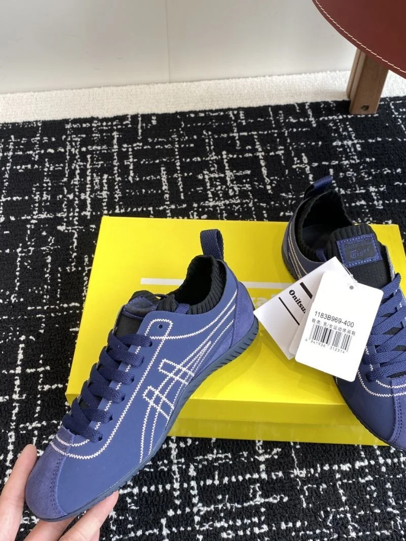 Supportive Asics Shoes 6872