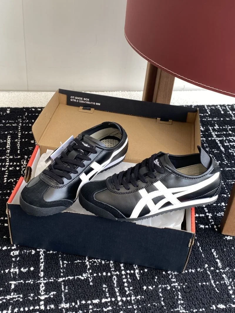Asics Shoes Efficient 6890