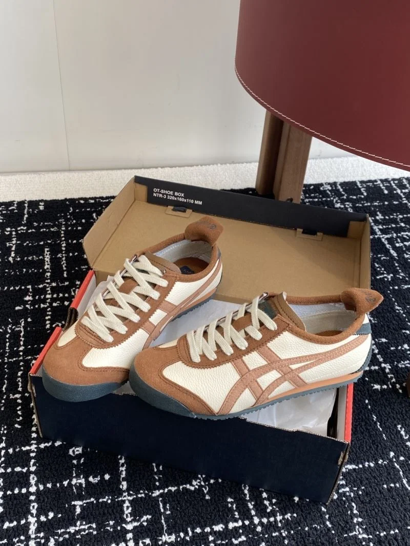Asics Shoes Timeless 6875