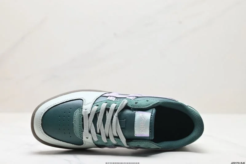TravelReady Asics Shoes 3802