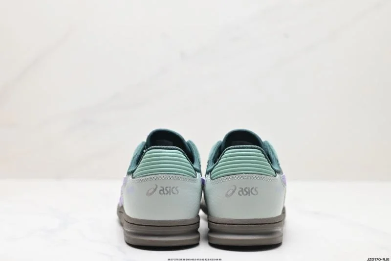 TravelReady Asics Shoes 3802