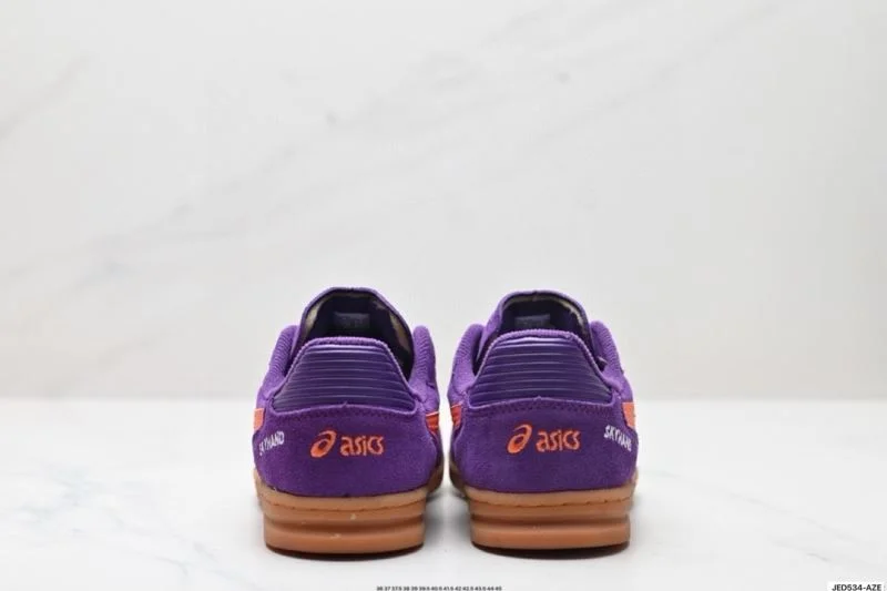 Resilient Asics Shoes 3792