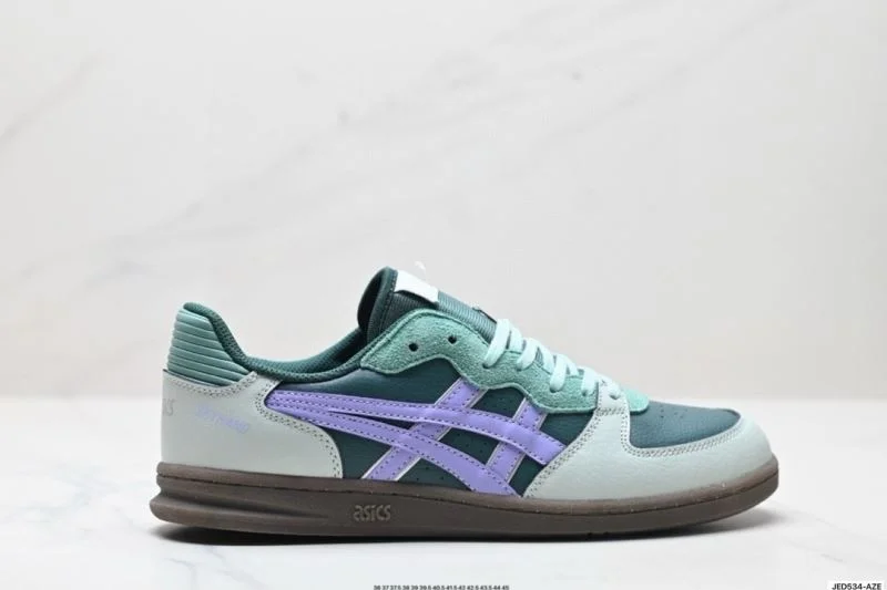 WellDesigned Asics Shoes 3795