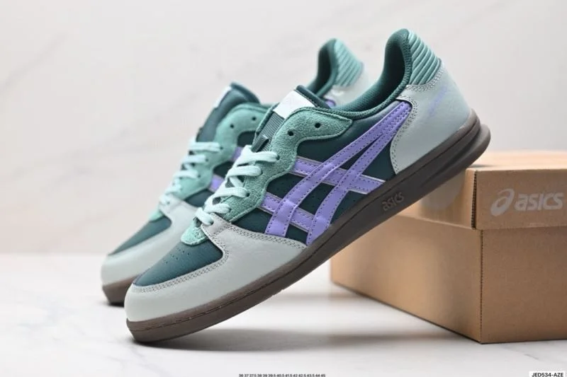 WellDesigned Asics Shoes 3795