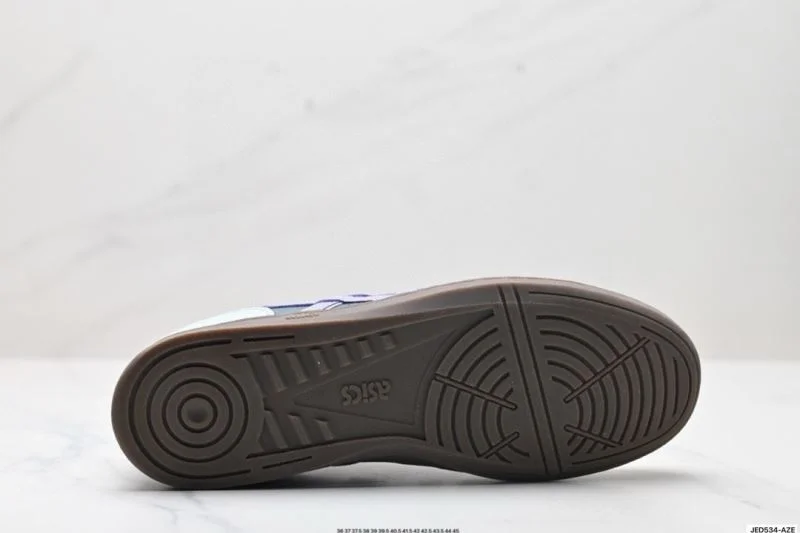 WellDesigned Asics Shoes 3795