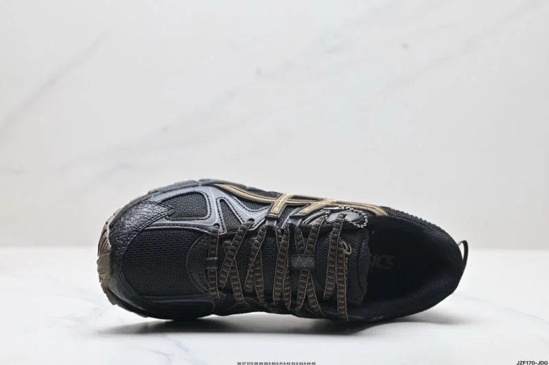 Asics Shoes FashionForward 3784