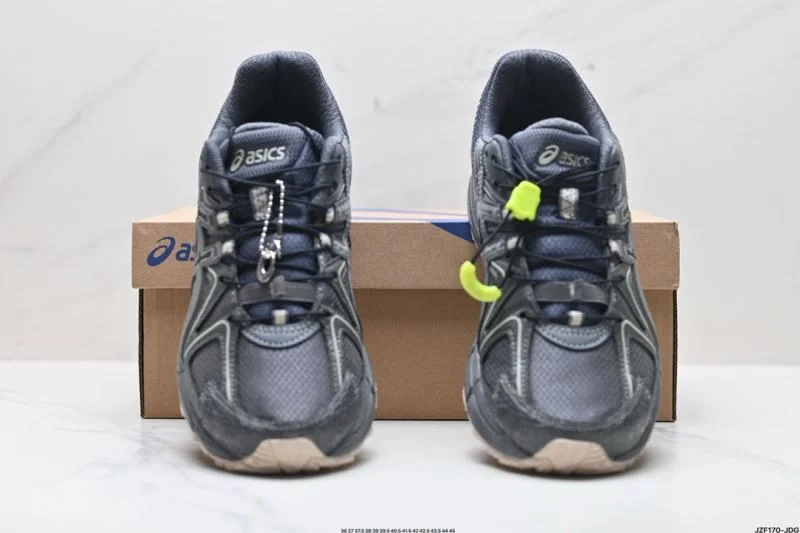 Asics Shoes Stretchable 3783