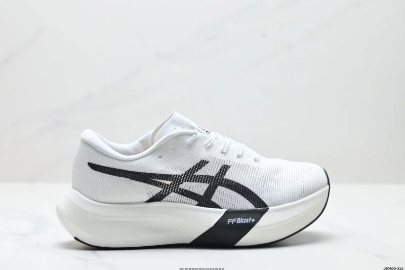 UrbanChic Asics Shoes 3781