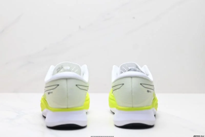 Reliable Asics Shoes 3777