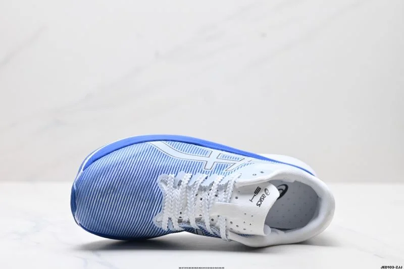Bold Asics Shoes 3772